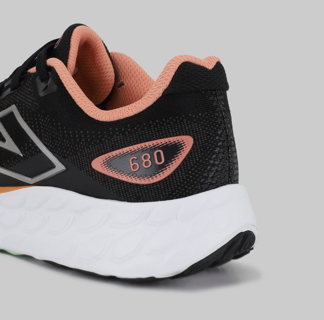 Tenis New Balance Fresh Foam 680v8 Mujer