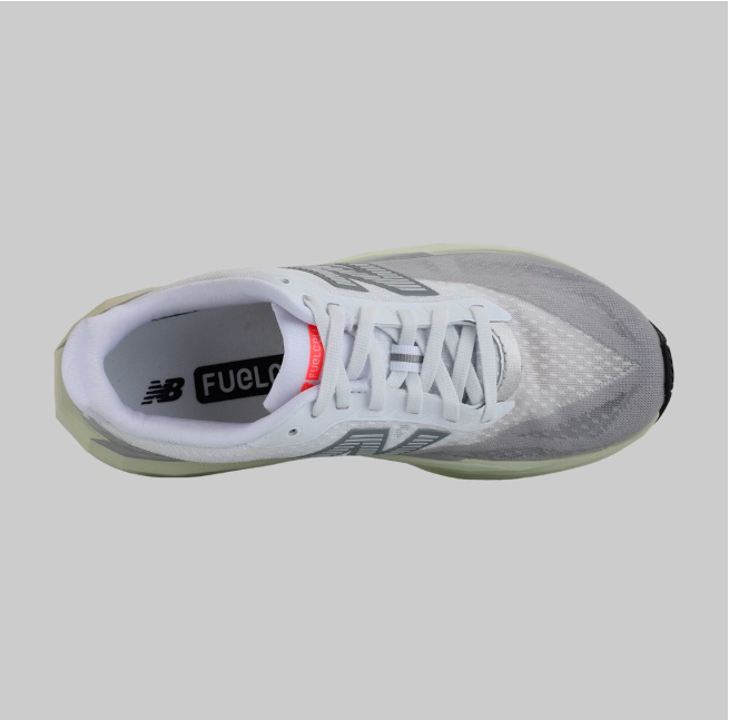 Tenis New Balance FuelCell Rebel V5 Mujer