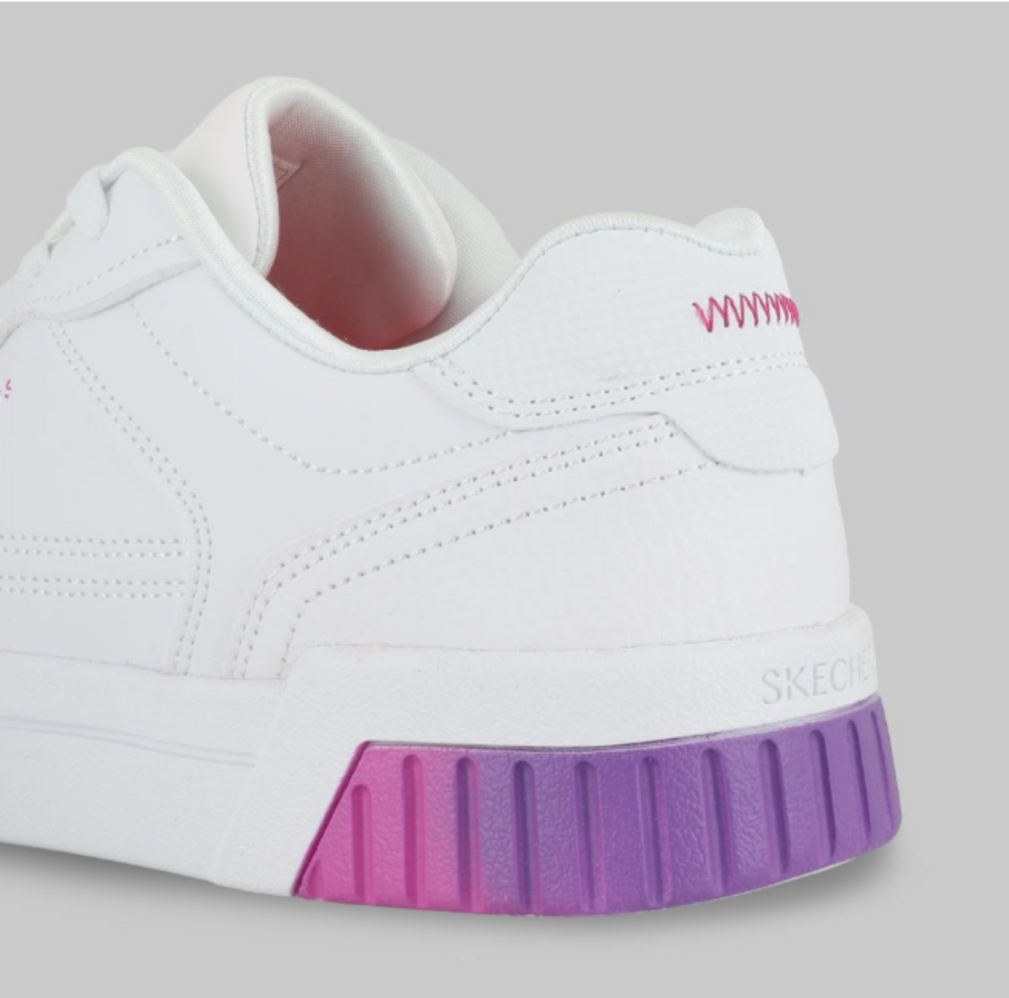 Tenis Skechers Jade Joven
